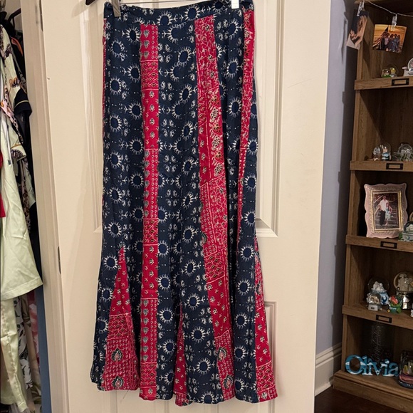 NATURAL LIFE Navy and Red Maxi Skirt - Picture 4 of 4